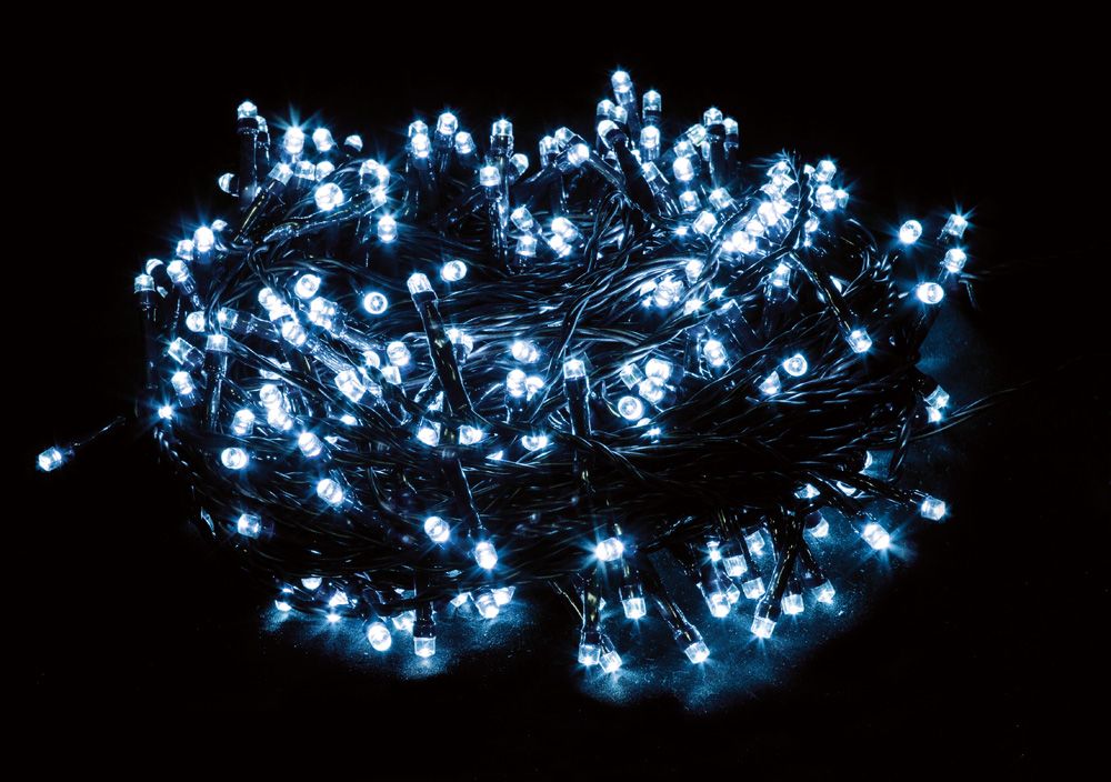 картинка Светодиодная гирлянда уличная 10 метров +1.6м черный шнур, 4000К(нейтральный свет),  БЕЗ МЕРЦАНИЯ от интернет магазина Ampertorg